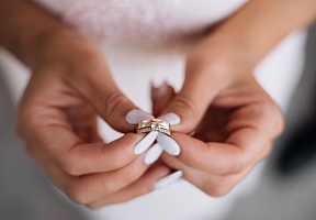 7 ženklai, rodantys, jog Jūs gerokai persistengiate planuodama savo vestuves!
